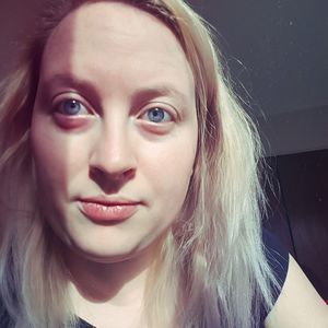 Meet your Posher, Kay